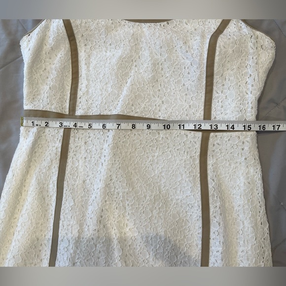 Michael Kors White Lace Dress, Size: 6, like new - Picture 6 of 7